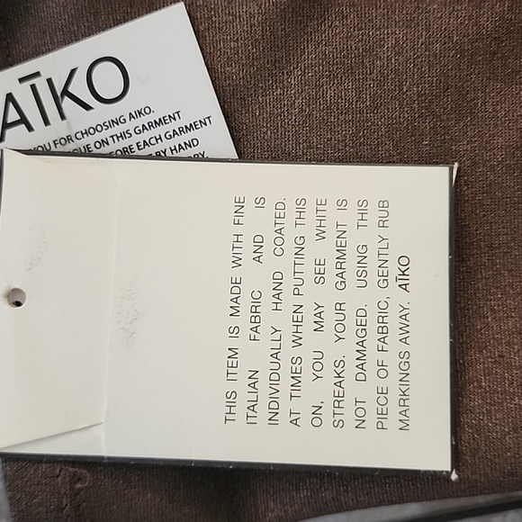 AIKO NEIMAN MARCUS NWT STRETCH ITALIAN FABRIC LEGGINGS SIZE SMALL - Picture 8 of 9